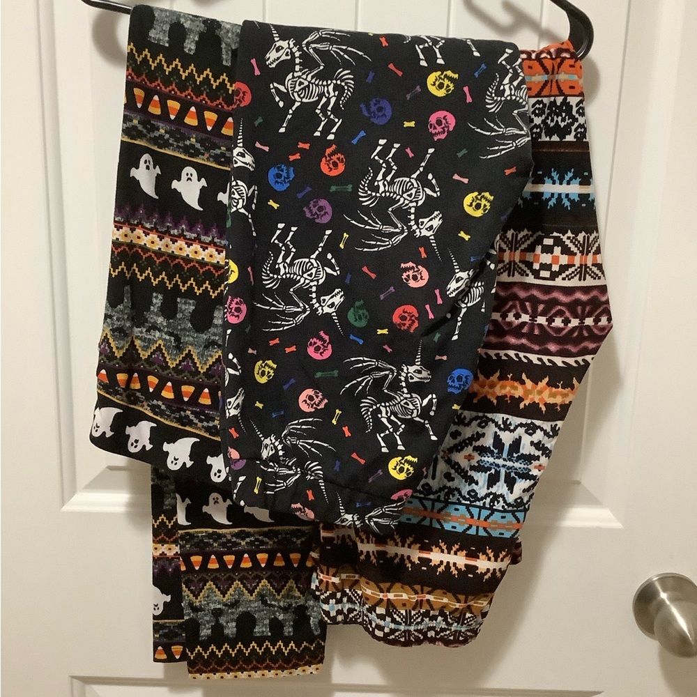 3 Pair Fall-themed “Blanket-soft” Leggings